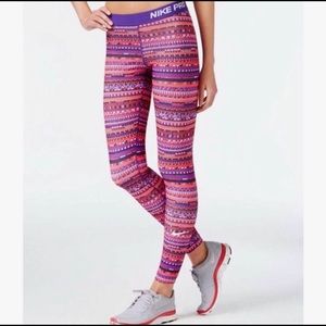 NWT Nike Pro Womens Printed Pull on Athletic Leggings Pink M